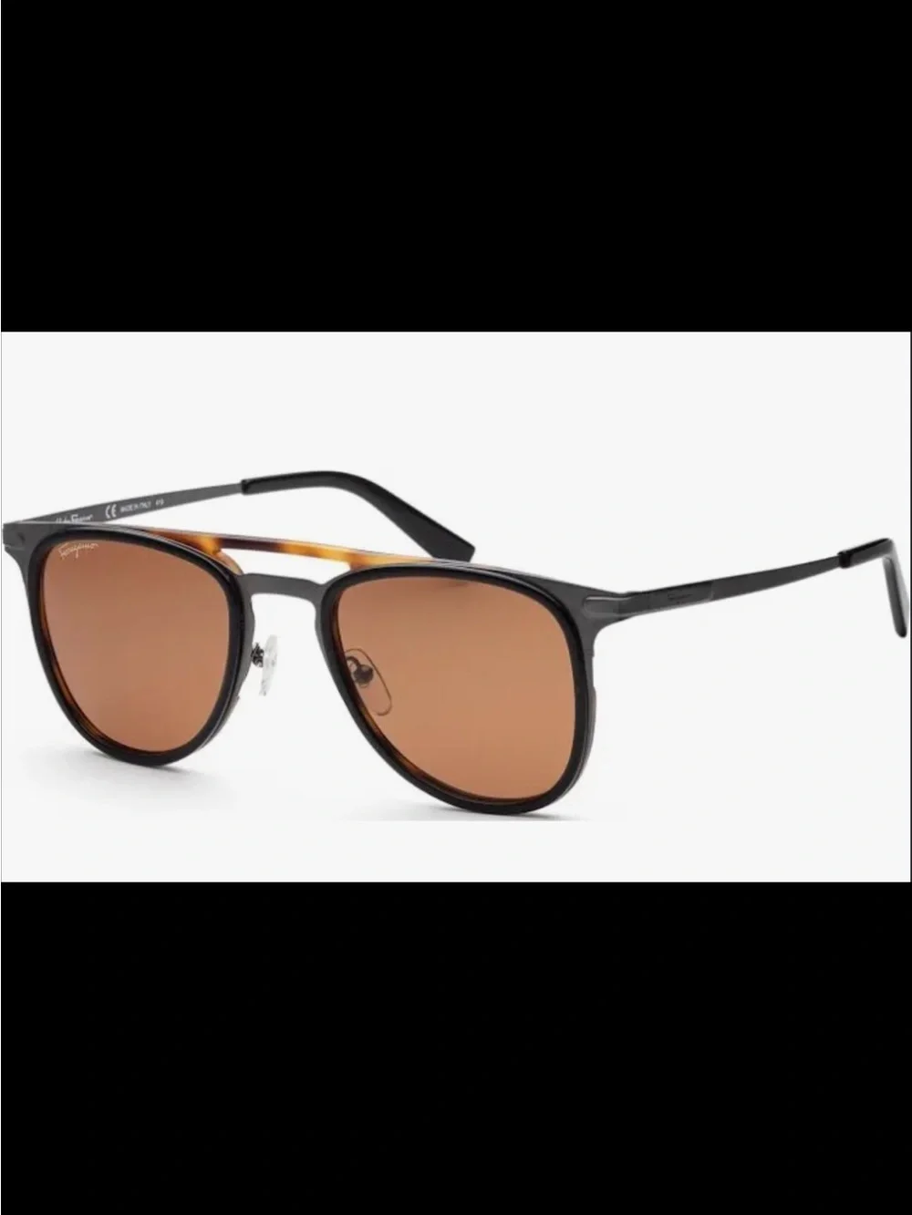 SALVATORE USED LIKE NEW Ferragamo sp218s sunglasses ✅️⭐️